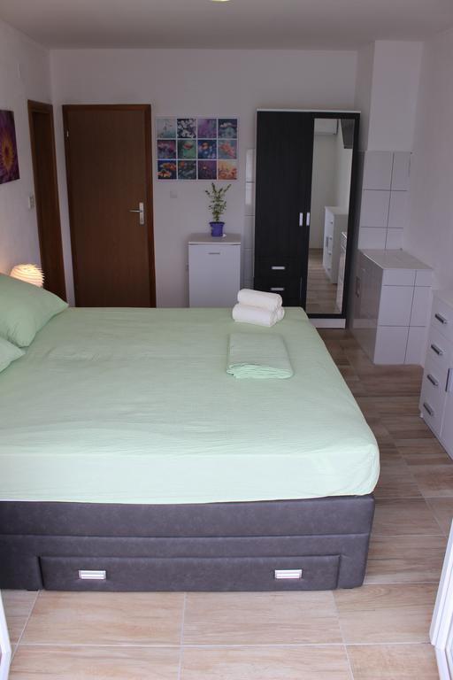 Guest House Put เนอุม ภายนอก รูปภาพ